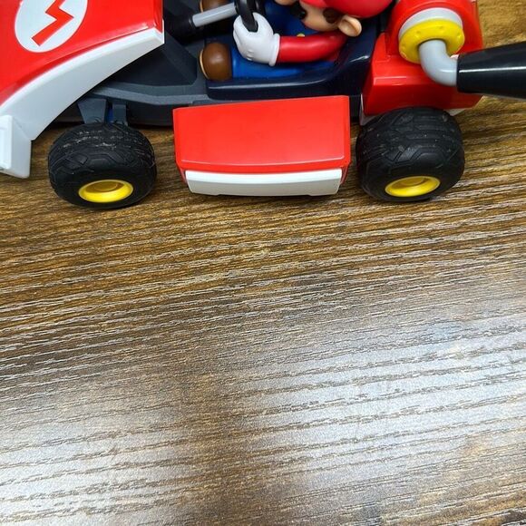 Mario Kart Live Home Circuit Mario Set  Nintendo Switch Car Tracks NEEDS CLEANED - Picture 5 of 12
